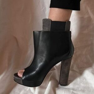 RARE‎ Diesel  Ankle Booties